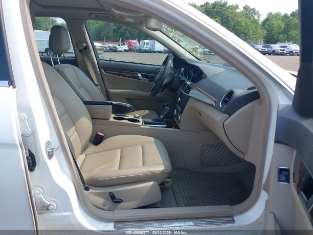 45856377 :رقم المزاد ، WDDGF8AB7DR243050 vin ، 2013 Mercedes-benz C 300 Sport 4matic مزاد بيع