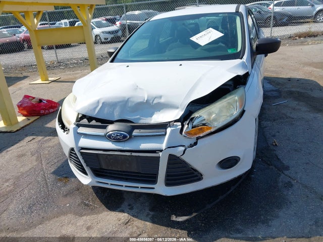 Ford FOCUS S 2014 1FADP3E26EL127615 Image 6