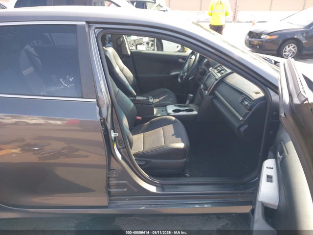2013 Toyota Camry Se მანქანა იყიდება აუქციონზე, vin: 4T1BF1FK6DU242341, აუქციონის ნომერი: 45856414