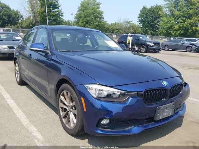Продаж на аукціоні авто 2017 Bmw 320i Xdrive, vin: WBA8E5G54HNU42262, номер лоту: 45856417