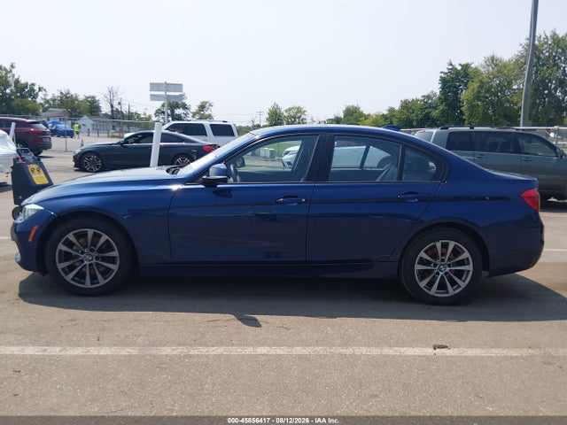 Продаж на аукціоні авто 2017 Bmw 320i Xdrive, vin: WBA8E5G54HNU42262, номер лоту: 45856417
