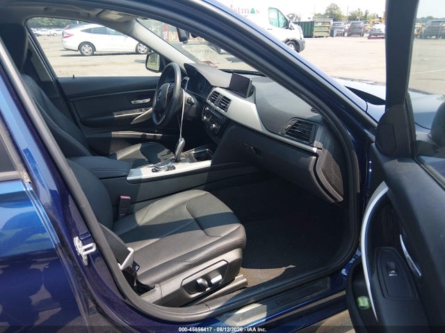 Продаж на аукціоні авто 2017 Bmw 320i Xdrive, vin: WBA8E5G54HNU42262, номер лоту: 45856417