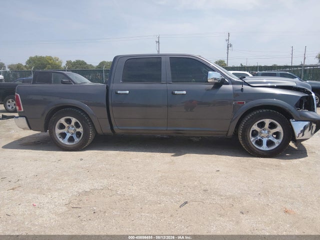 1C6RR7NM4HS522039 RAM 1500 Laramie 4x4 5&#039;7 Box