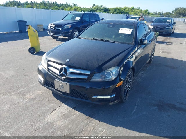 45856460 :رقم المزاد ، WDDGJ5HB6DF942805 vin ، 2013 Mercedes-benz C 350 Sport مزاد بيع