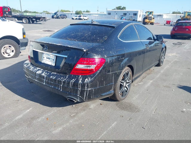 45856460 :رقم المزاد ، WDDGJ5HB6DF942805 vin ، 2013 Mercedes-benz C 350 Sport مزاد بيع