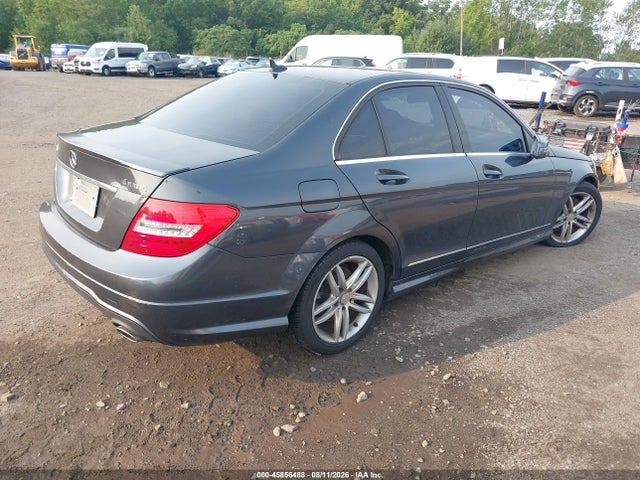 Продаж на аукціоні авто 2014 Mercedes-benz C 300 Sport 4matic, vin: WDDGF8AB1ER308301, номер лоту: 45856488