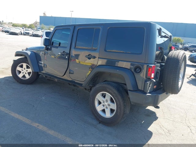 1C4BJWDG9HL520255 Jeep Wrangler Unlimited Sport