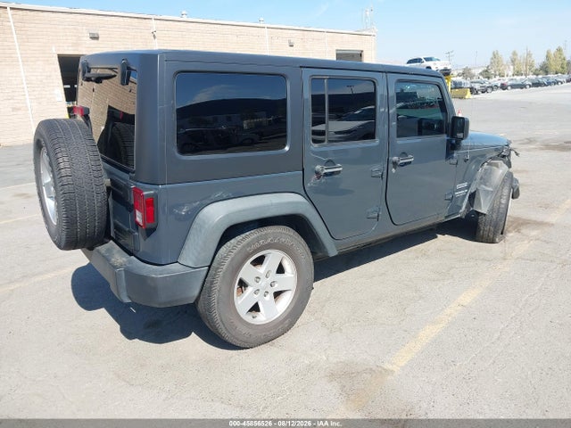 1C4BJWDG9HL520255 Jeep Wrangler Unlimited Sport