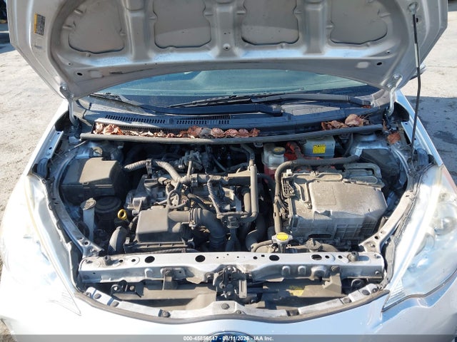 JTDKDTB35E1075896 Toyota Prius C One