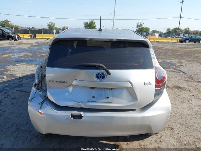 JTDKDTB35E1075896 Toyota Prius C One