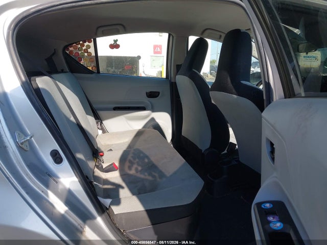 JTDKDTB35E1075896 Toyota Prius C One