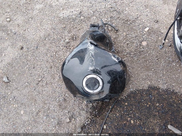 2010 Kawasaki Zr1000 D მანქანა იყიდება აუქციონზე, vin: JKAZRCD12AA000248, აუქციონის ნომერი: 45856582