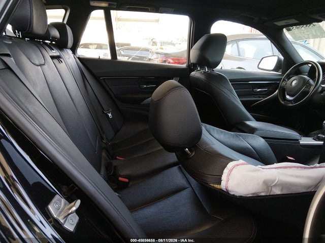 BMW 330i Xdrive 2017 WBA8K3C35HA023328 Image 8