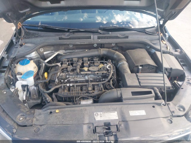 3VWL17AJ2GM365116 Volkswagen Jetta 1.8t Sel