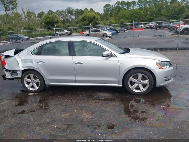 Продаж на аукціоні авто 2015 Volkswagen Passat 1.8t Limited Edition, vin: 1VWAT7A33FC118139, номер лоту: 45856724