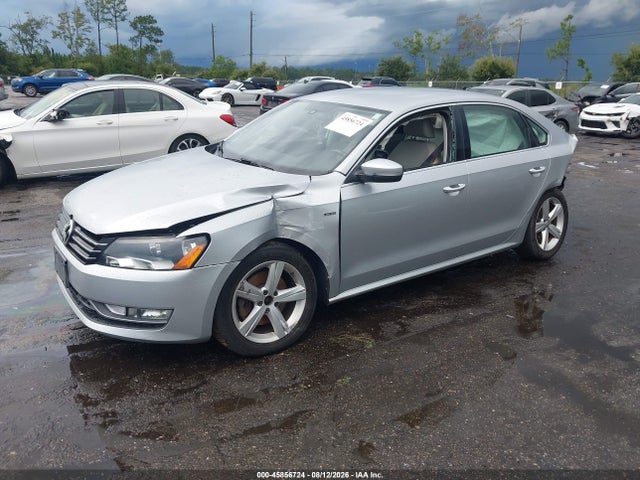 Продаж на аукціоні авто 2015 Volkswagen Passat 1.8t Limited Edition, vin: 1VWAT7A33FC118139, номер лоту: 45856724