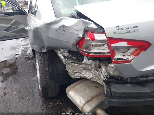 Продаж на аукціоні авто 2015 Volkswagen Passat 1.8t Limited Edition, vin: 1VWAT7A33FC118139, номер лоту: 45856724