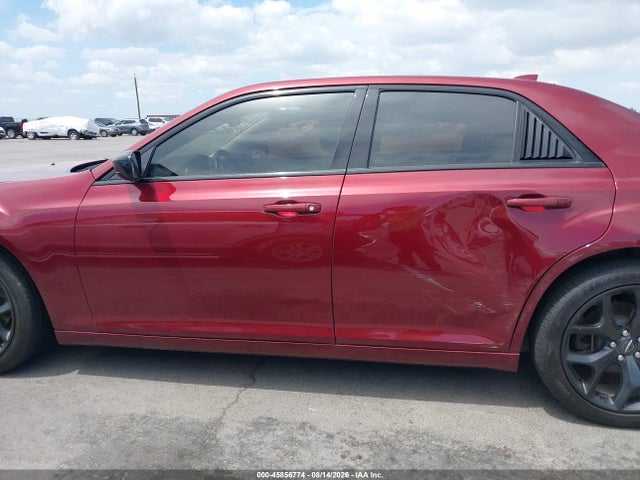 2021 Chrysler 300 Touring მანქანა იყიდება აუქციონზე, vin: 2C3CCAAG1MH505203, აუქციონის ნომერი: 45856774