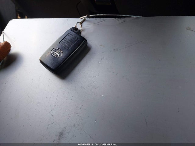 JTDKN3DU5F1934974 Toyota Prius Three