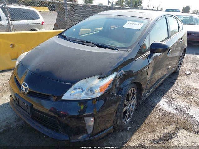 JTDKN3DU5F1934974 Toyota Prius Three