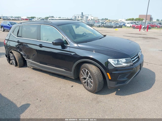 2020 Volkswagen Tiguan 2.0t Se/2.0t Se R-line Black/2.0t Sel მანქანა იყიდება აუქციონზე, vin: 3VV2B7AX7LM018750, აუქციონის ნომერი: 45856818