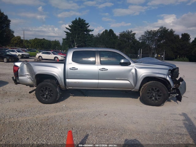 2022 Toyota Tacoma Sr5 V6 მანქანა იყიდება აუქციონზე, vin: 3TYCZ5AN4NT093060, აუქციონის ნომერი: 45856861