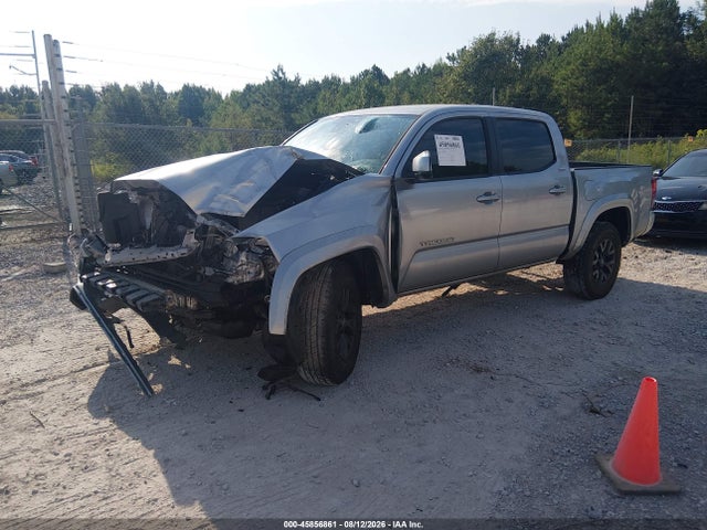 2022 Toyota Tacoma Sr5 V6 მანქანა იყიდება აუქციონზე, vin: 3TYCZ5AN4NT093060, აუქციონის ნომერი: 45856861