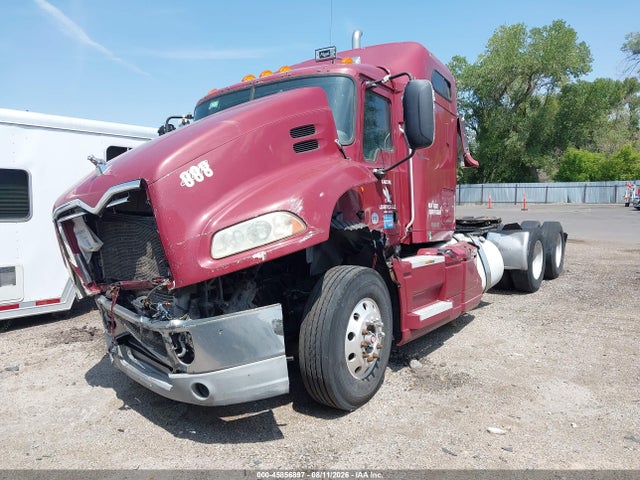 Mack 600 Cxu600 2014 1M1AW07Y5EM035907 Image 2