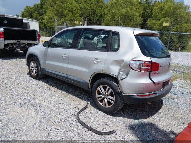 2013 Volkswagen Tiguan S მანქანა იყიდება აუქციონზე, vin: WVGBV7AX7DW502503, აუქციონის ნომერი: 45856936