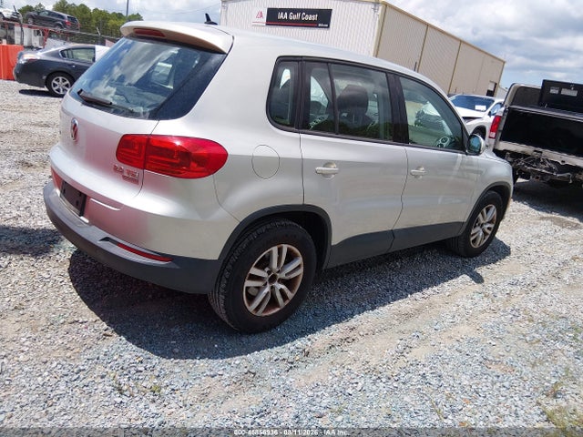 2013 Volkswagen Tiguan S მანქანა იყიდება აუქციონზე, vin: WVGBV7AX7DW502503, აუქციონის ნომერი: 45856936