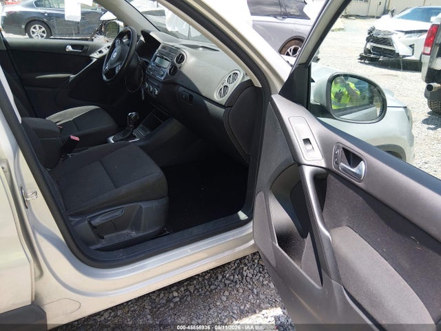 2013 Volkswagen Tiguan S მანქანა იყიდება აუქციონზე, vin: WVGBV7AX7DW502503, აუქციონის ნომერი: 45856936