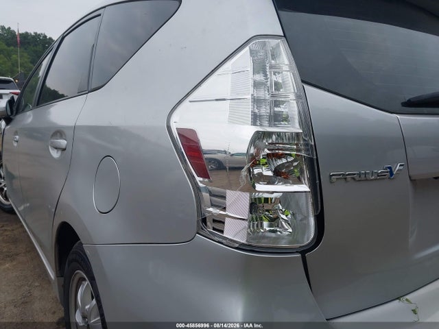 45856996 :رقم المزاد ، JTDZN3EU6C3130020 vin ، 2012 Toyota Prius V Three مزاد بيع