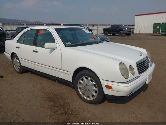 Продажа на аукционе авто 1998 Mercedes-benz E 320, vin: WDBJF65F8WA638243, номер лота: 45857039