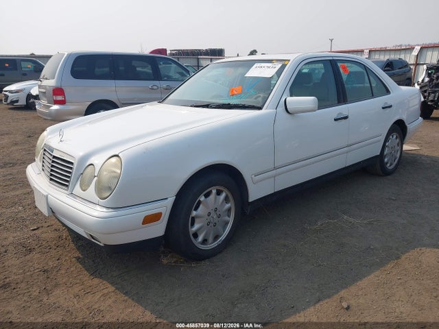 Продажа на аукционе авто 1998 Mercedes-benz E 320, vin: WDBJF65F8WA638243, номер лота: 45857039
