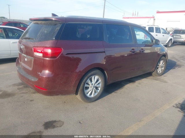 KIA SEDONA LX 2015 KNDMB5C1XF6038841 Image 4