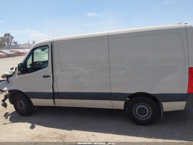 Продажа на аукционе авто 2019 Mercedes-benz Sprinter 1500 Standard Roof I4, vin: WD4PE7EDXKT015391, номер лота: 45857091