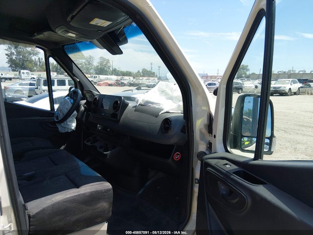 Продажа на аукционе авто 2019 Mercedes-benz Sprinter 1500 Standard Roof I4, vin: WD4PE7EDXKT015391, номер лота: 45857091