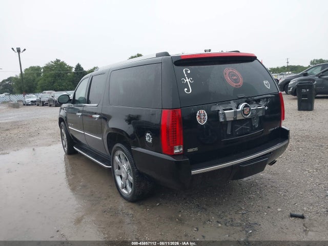 Продажа на аукционе авто 2011 Cadillac Escalade Esv Luxury, vin: 1GYS4HEF3BR356928, номер лота: 45857112