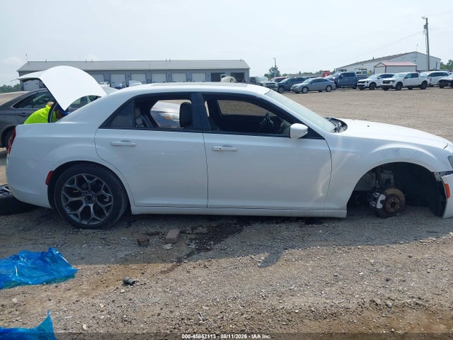 Aukcja sprzedaży 2015 Chrysler 300 300s, vin: 2C3CCABG5FH875913, numer aukcji: 45857113
