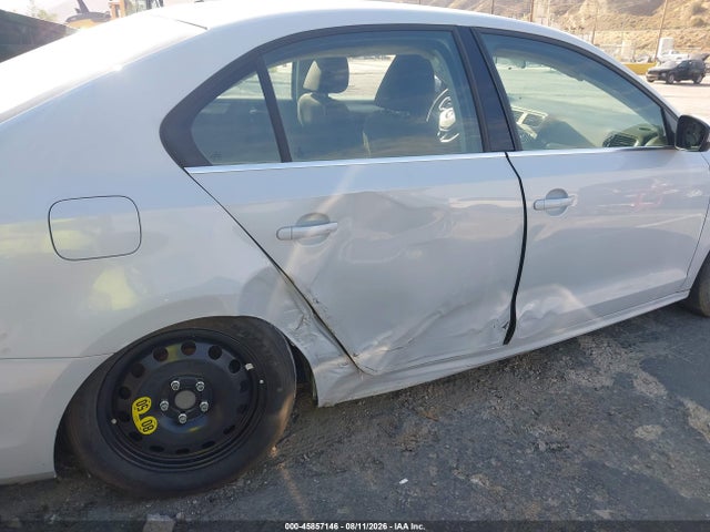 45857146 :رقم المزاد ، 3VW2B7AJ2HM389409 vin ، 2017 Volkswagen Jetta 1.4t S مزاد بيع