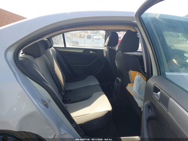 45857146 :رقم المزاد ، 3VW2B7AJ2HM389409 vin ، 2017 Volkswagen Jetta 1.4t S مزاد بيع