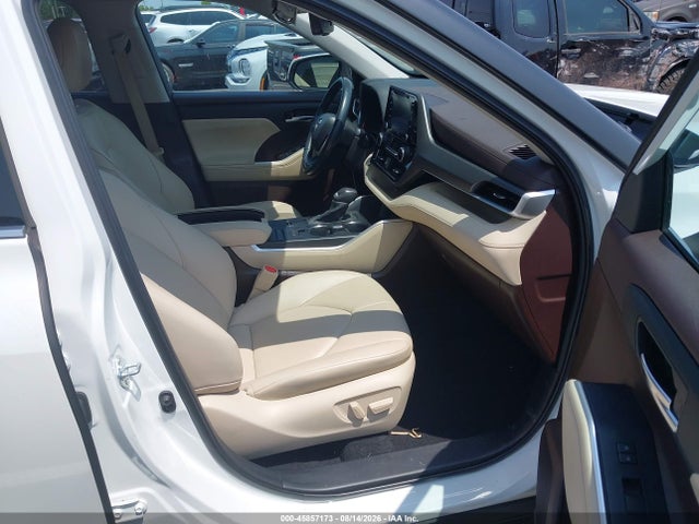 45857173 :رقم المزاد ، 5TDGARAH8NS512341 vin ، 2022 Toyota Highlander Hybrid Xle مزاد بيع