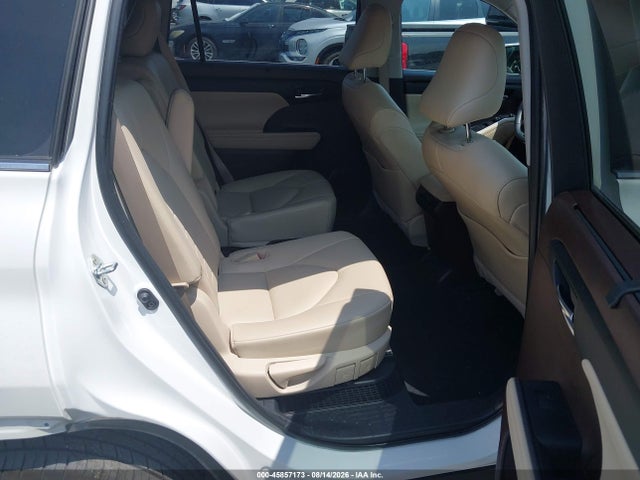 45857173 :رقم المزاد ، 5TDGARAH8NS512341 vin ، 2022 Toyota Highlander Hybrid Xle مزاد بيع