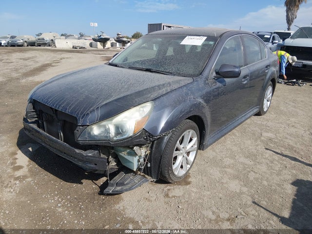 Subaru Legacy 2.5i Limited 2014 4S3BMBN63E3002336 Image 2