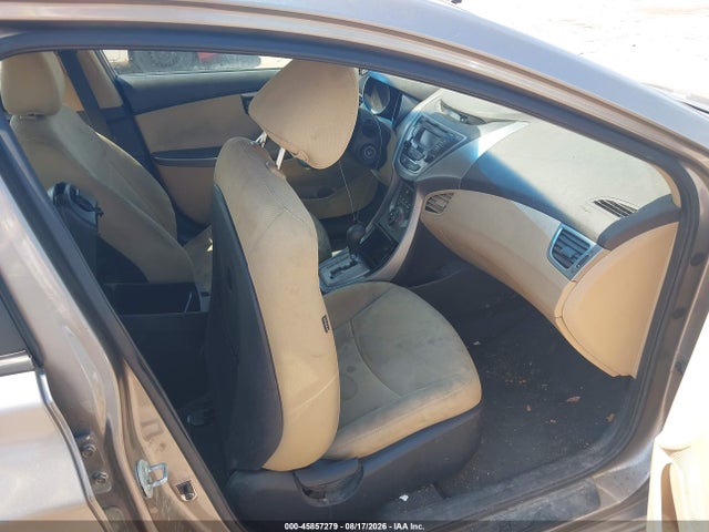 Продажа на аукционе авто 2013 Hyundai Elantra Gls, vin: 5NPDH4AE8DH227814, номер лота: 45857279