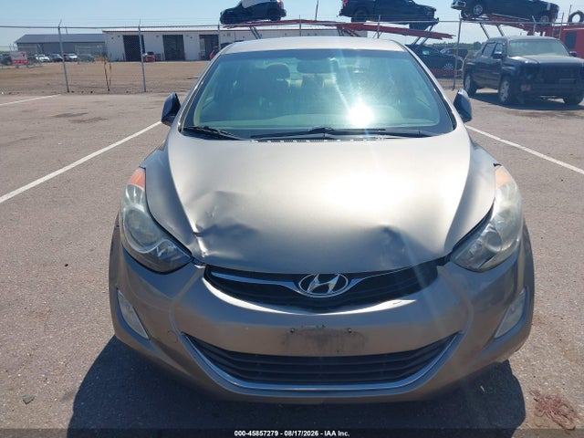 Продажа на аукционе авто 2013 Hyundai Elantra Gls, vin: 5NPDH4AE8DH227814, номер лота: 45857279