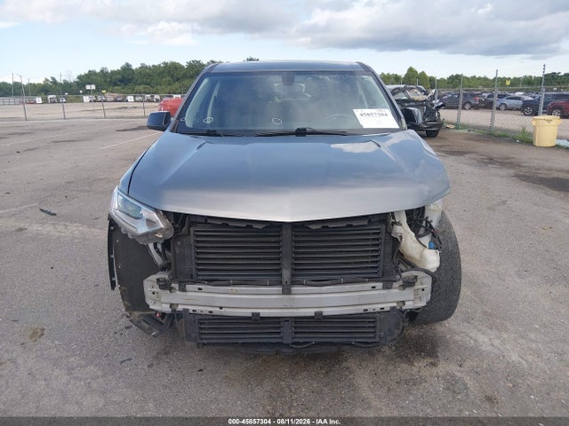 Chevrolet Traverse Ls 2019 1GNERFKW9KJ119041 Image 12
