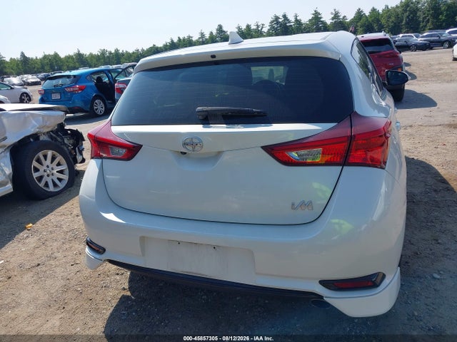 Scion IM 2016 JTNKARJE7GJ521074 Image 17