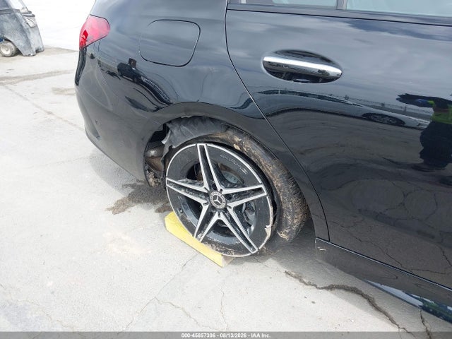 Mercedes-Benz C 300 2025 W1KAF4GB7SR290159 Image 13