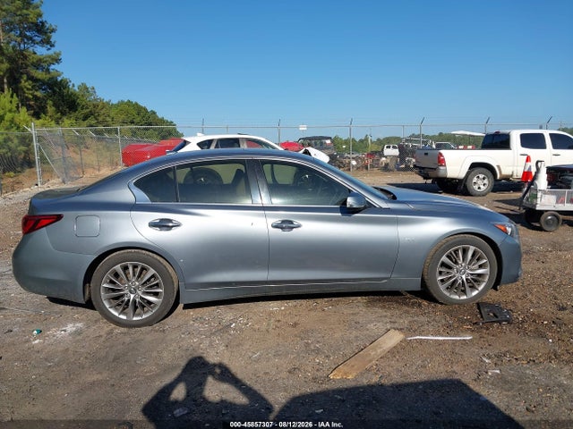 45857307 :رقم المزاد ، JN1EV7AP0JM590645 vin ، 2018 Infiniti Q50 3.0t Luxe مزاد بيع